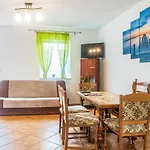 Dom Szeregowy Tatil Evi *